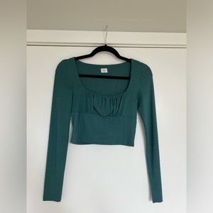[Aritzia Wilfred free] dark green cropped blouse, XS